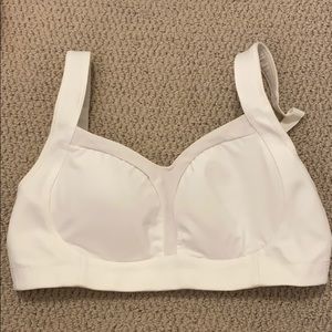 Lululemon ta ta tamer
